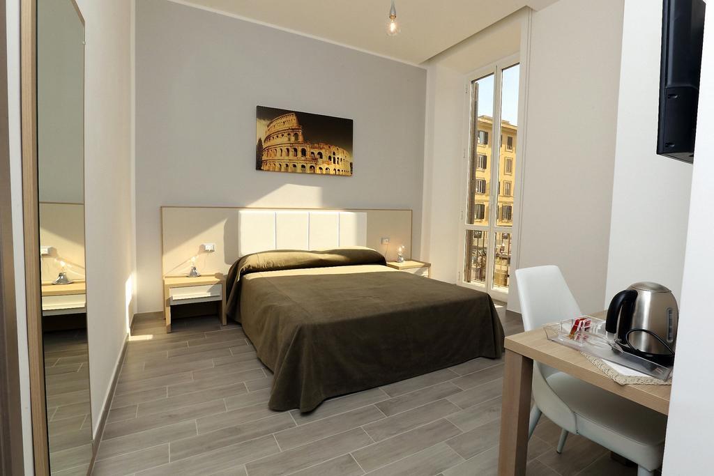 Отель Casa Martinez Roma Экстерьер фото