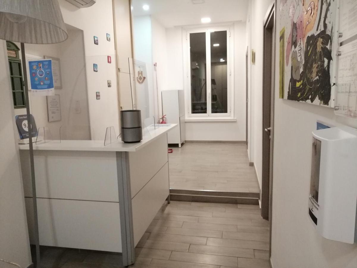 Отель Casa Martinez Roma Экстерьер фото